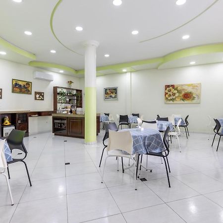 Hotel Lisbor Francisco Beltrão 外观 照片