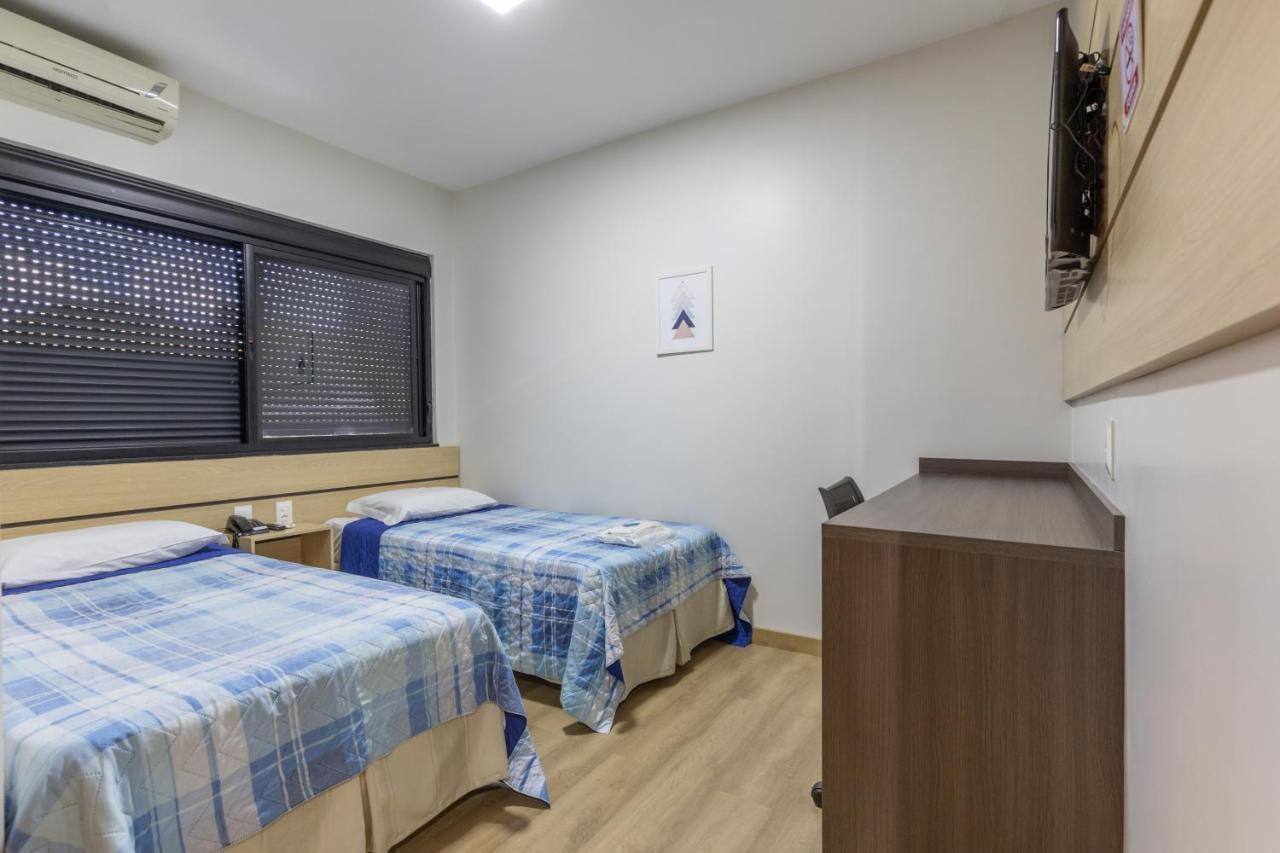 Hotel Lisbor Francisco Beltrão 外观 照片