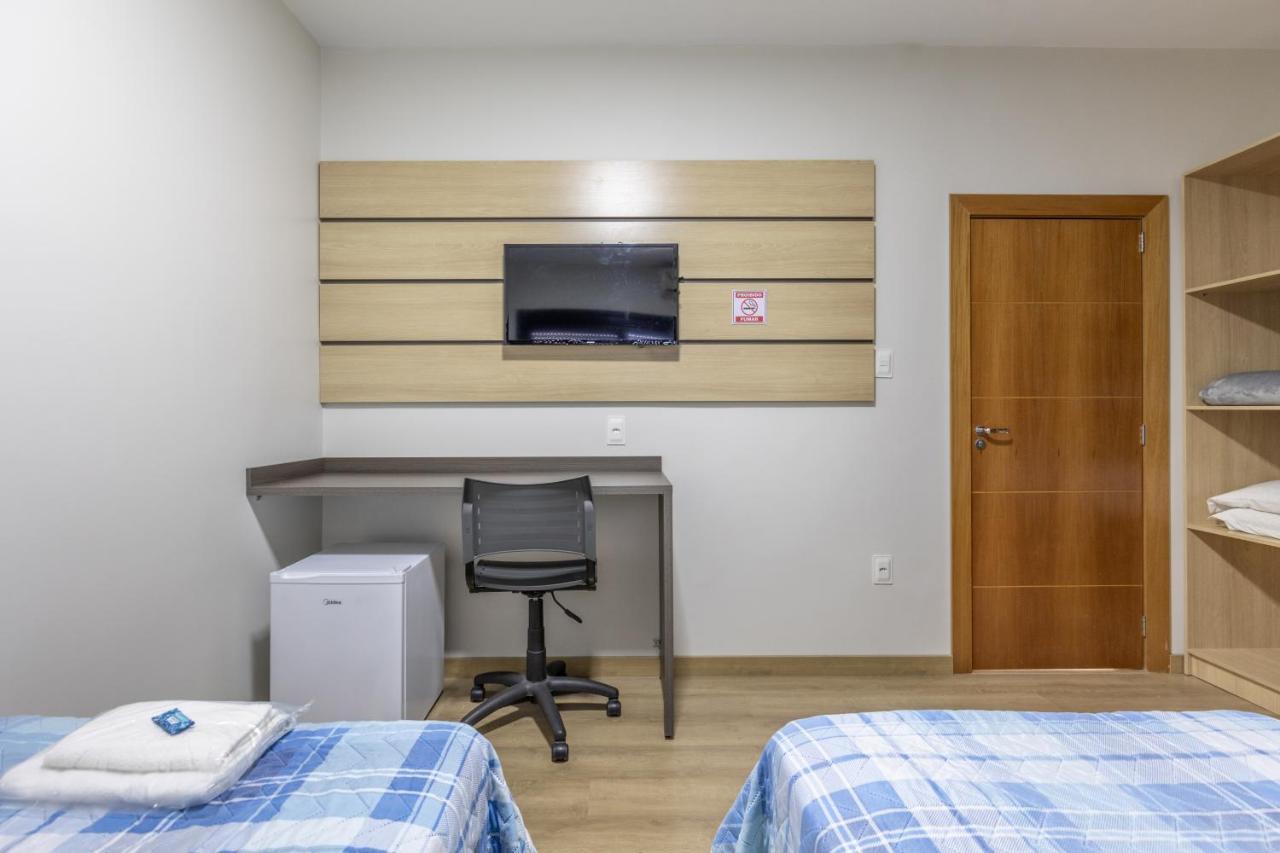 Hotel Lisbor Francisco Beltrão 外观 照片